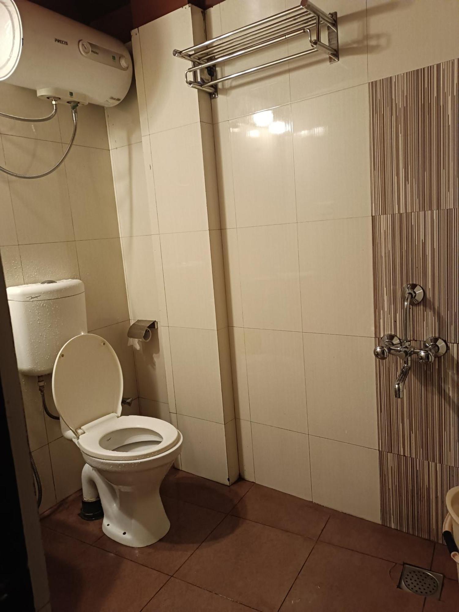 Hotel Serene Shillong Exterior foto
